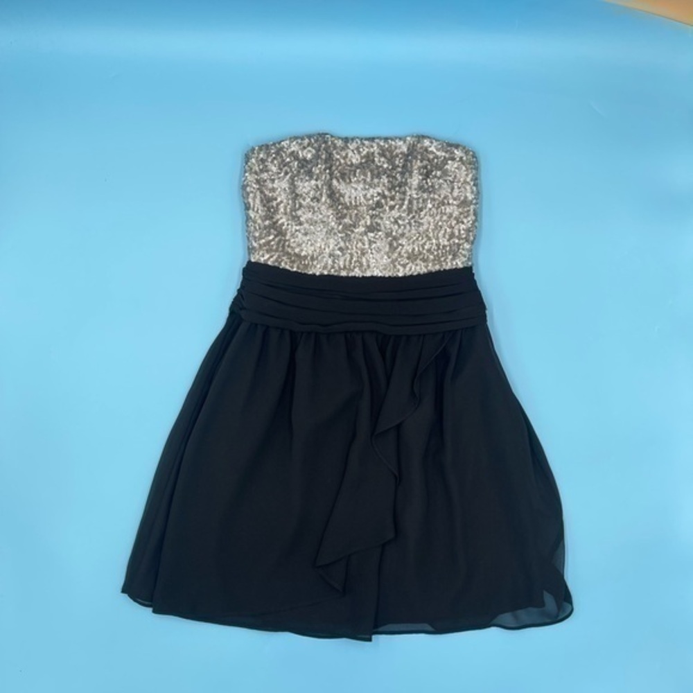 Like New! EXPRESS Strapless Dress